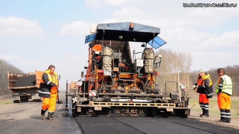 ​В Бутурлиновском районе в ближайшее время будет отремонтировано 9 километров дорог